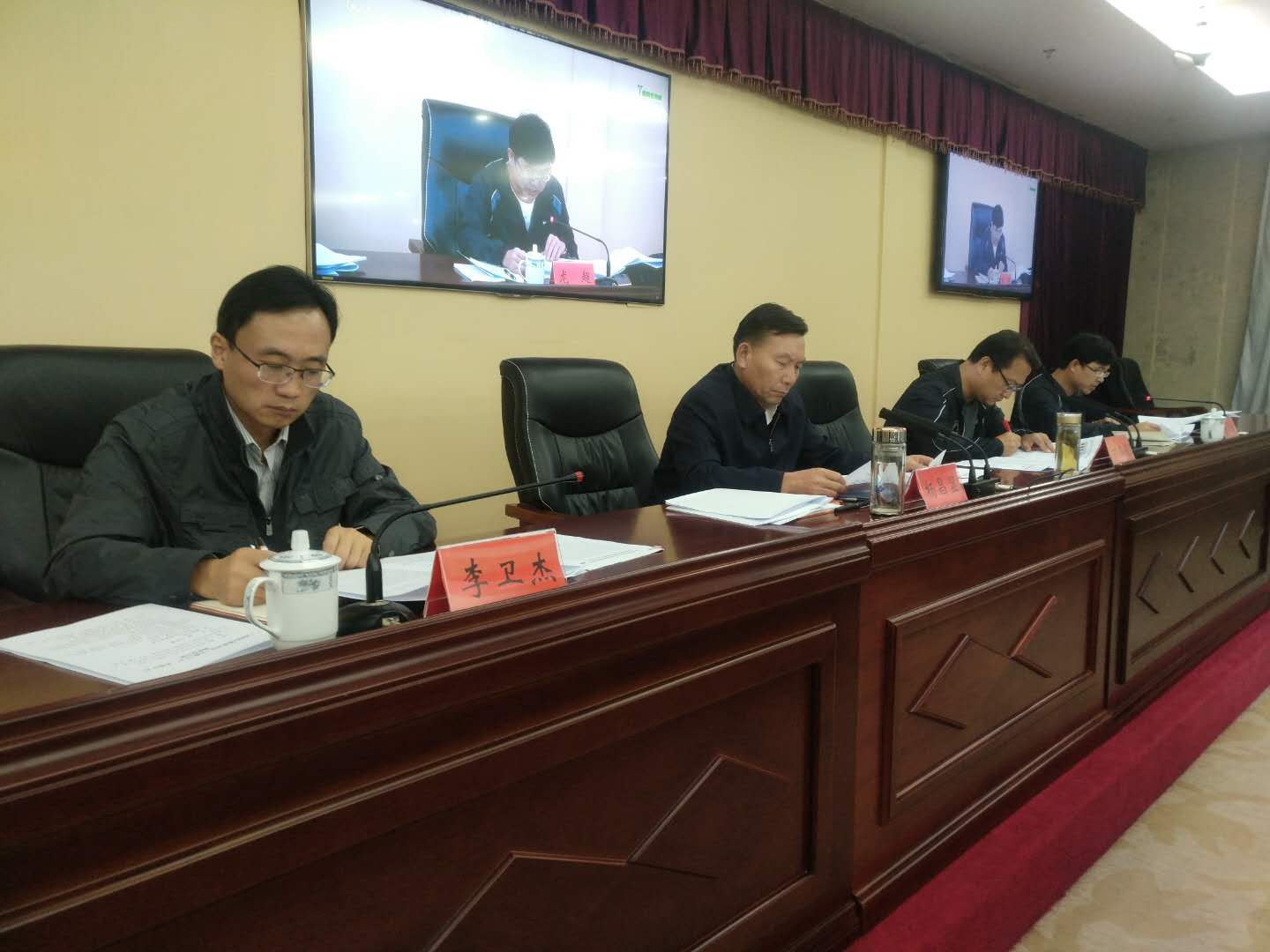 febc65ed14564f8799dc207ce1584569.jpg