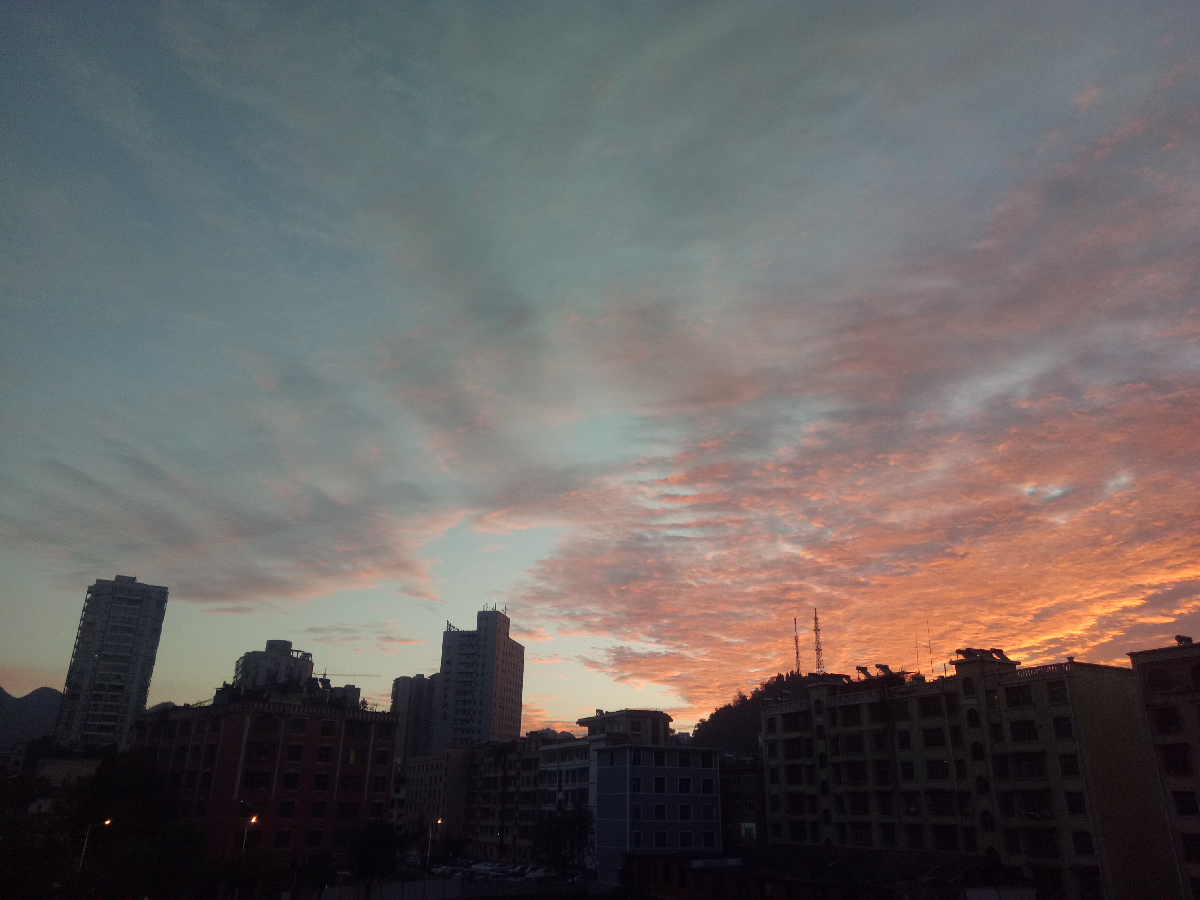 271769c0ec7548b09c13b99713d5f19d.jpg