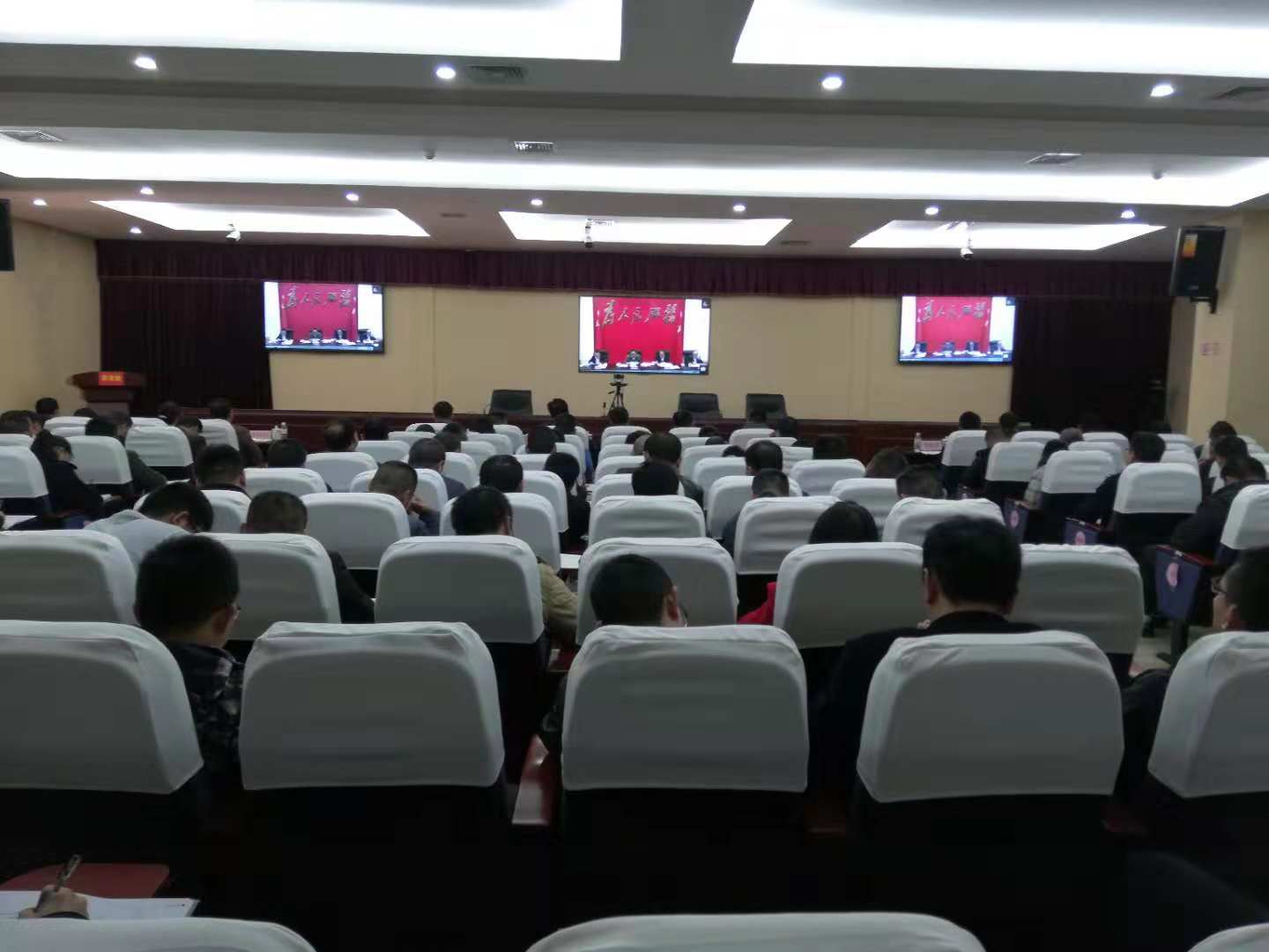229ac2819d5a44dfa61b233e5a33e874.jpg