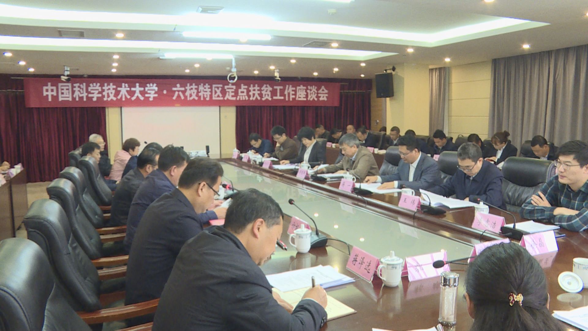 c82c9de81ace4d5385f67fd116856bf2.jpg