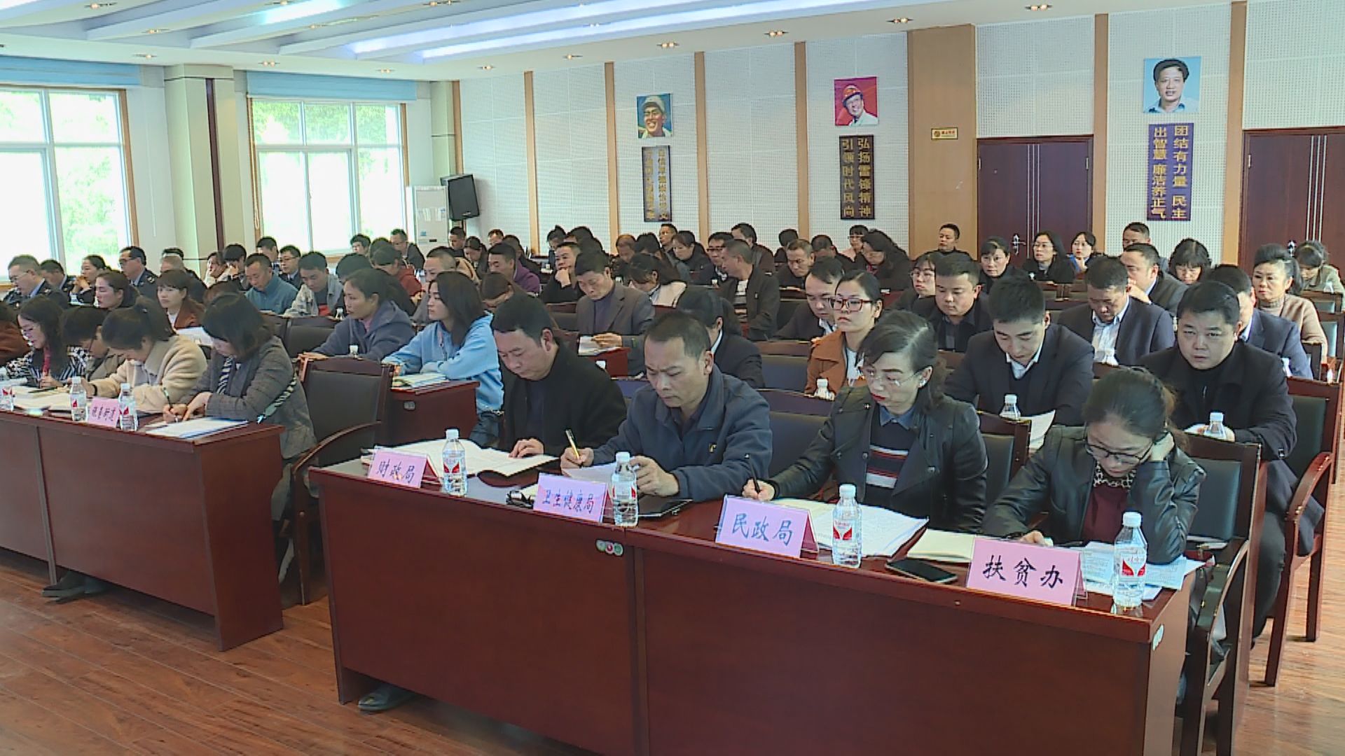 af4cb37cc57443a395fc044ccfbc56af.jpg