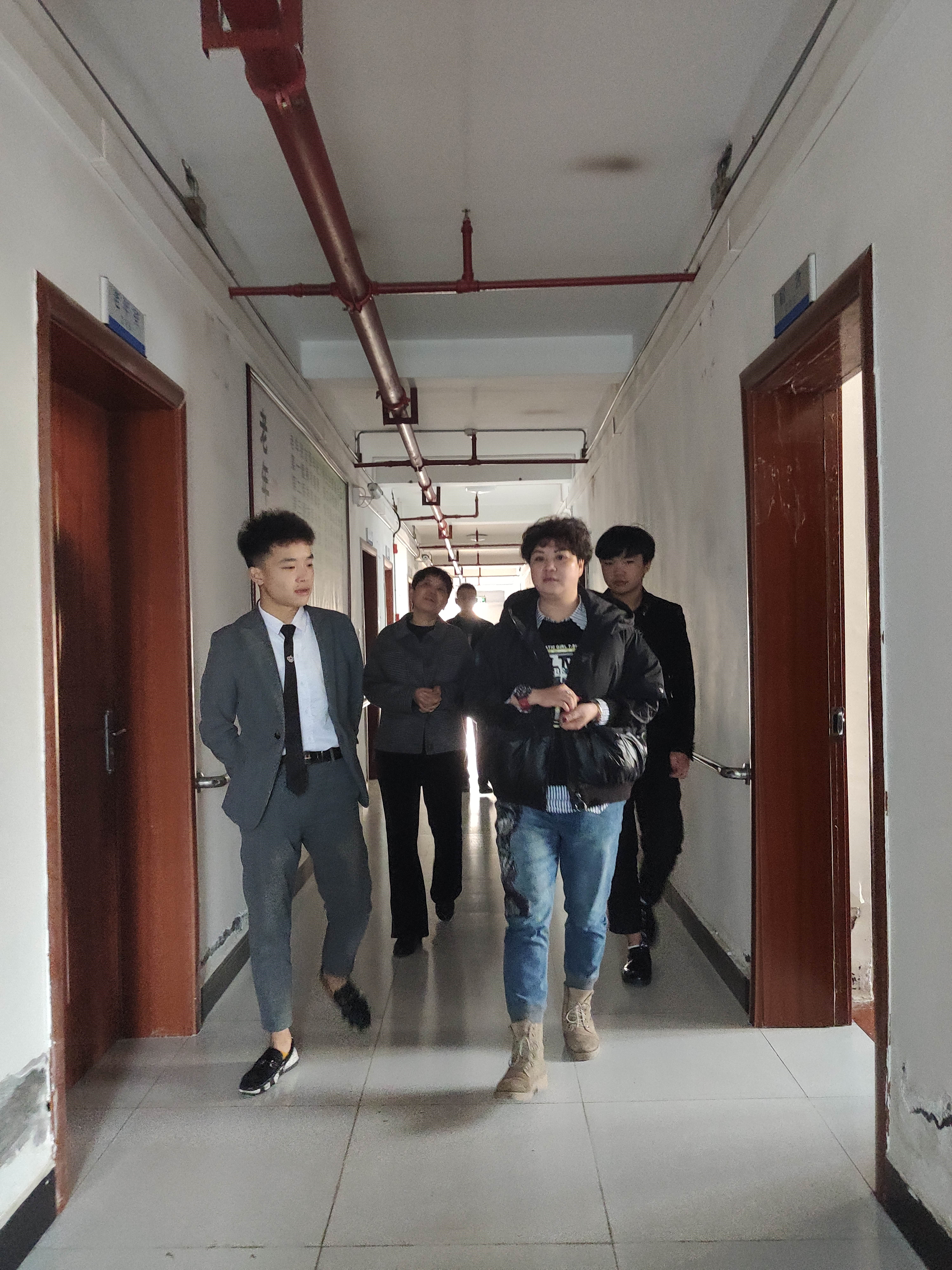 d4cbd1210792436db5e058bd03871136.jpg