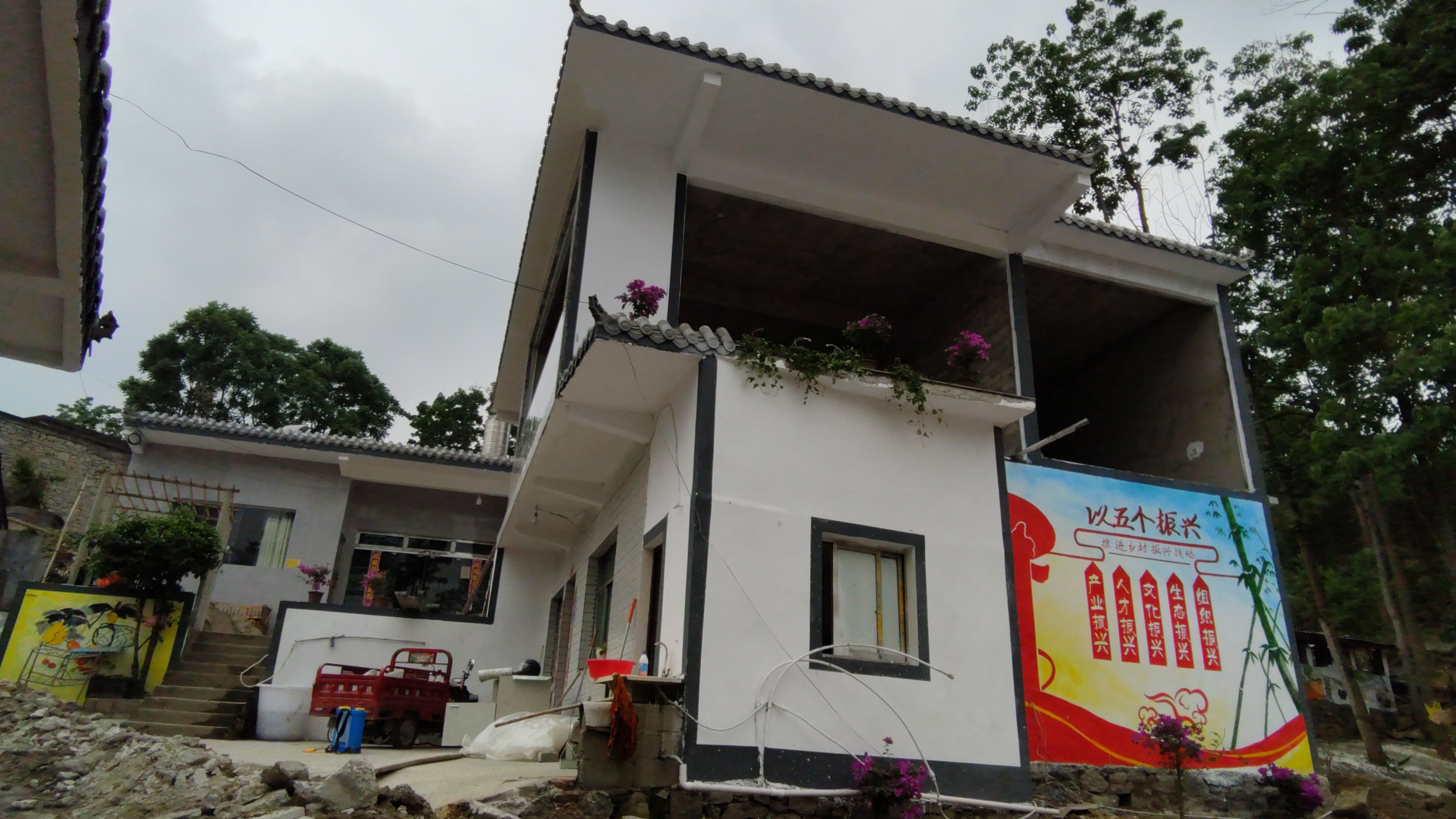 cef82444b57940b3b04c4a89bb62bc4a.jpg