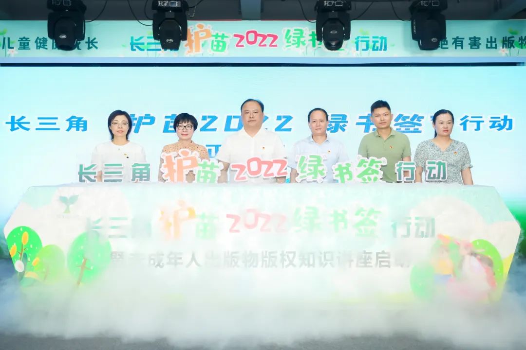 d8edc338d15141b6abf7ee14a909aa2d.jpg