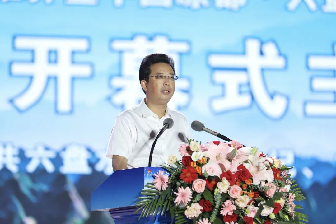 5cac3ddb302e4a808cb61026a3036a17.jpg