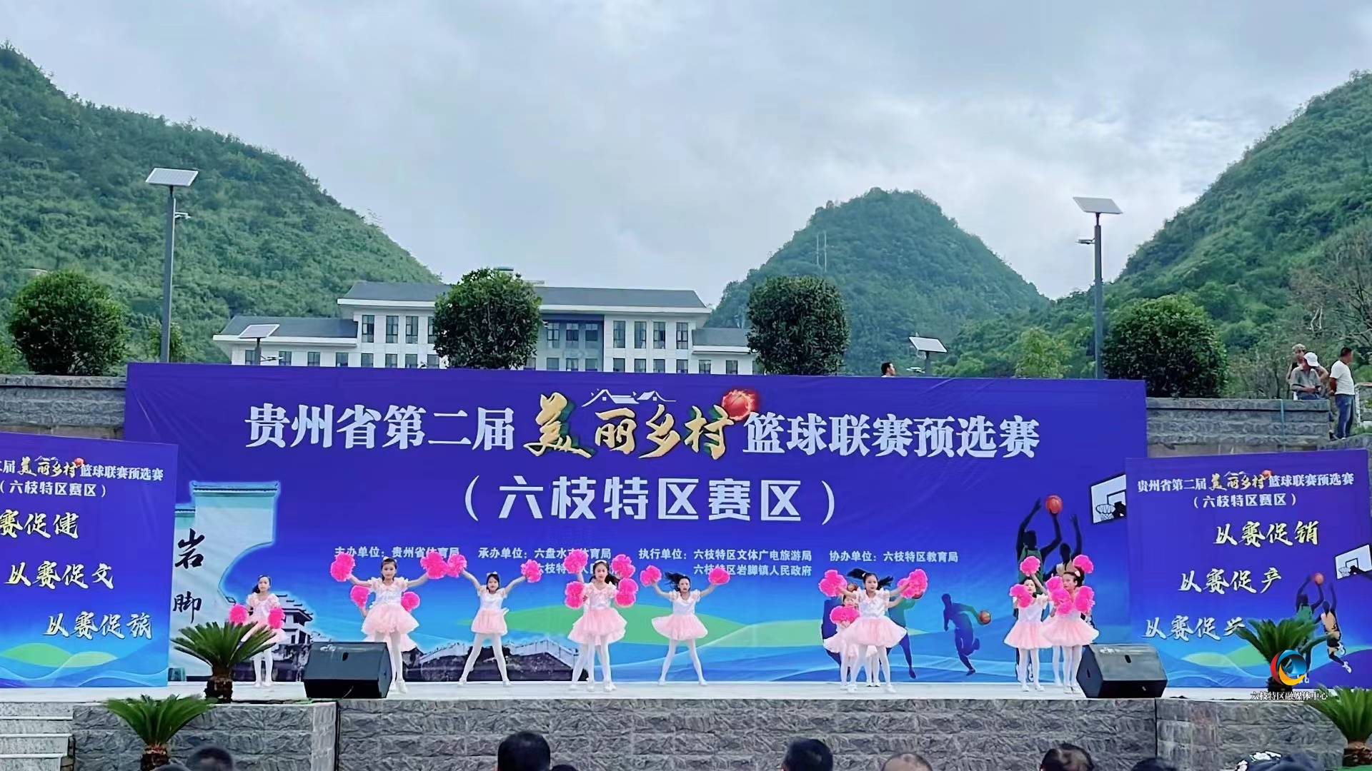 a3638c0accc54da5905cd2a2cb107d84.jpg