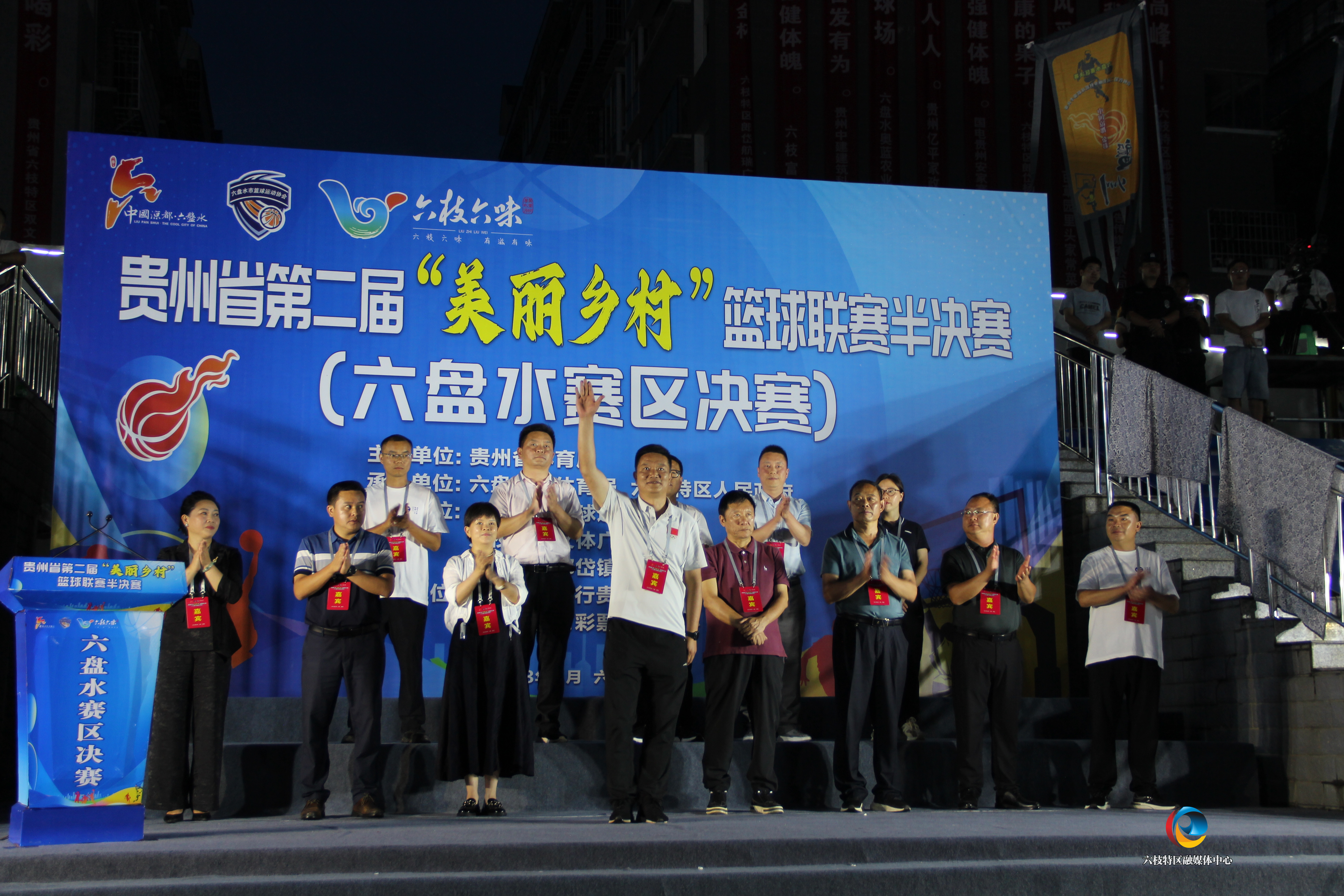51892c65507d42eca8218e7cdc3c1cb9.jpg