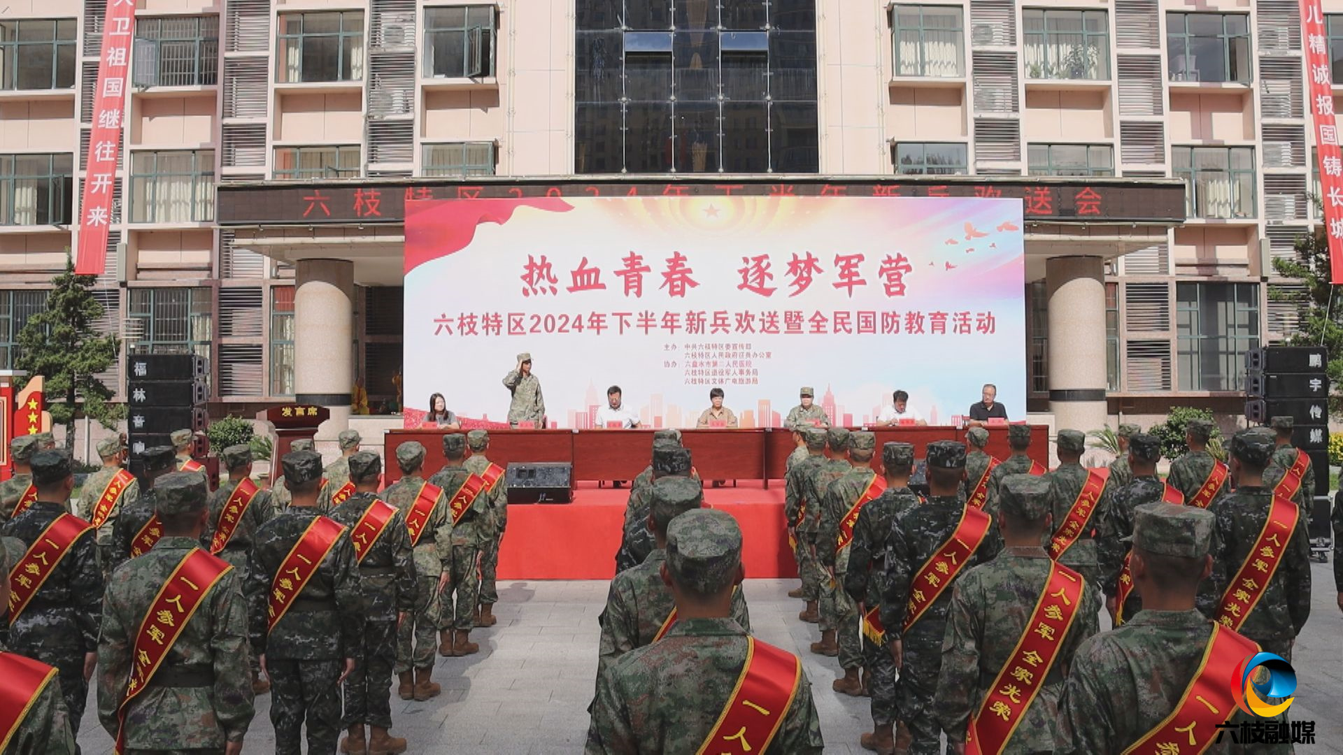 ab4e44df7ea741c5a9e8c376c3428322.jpg